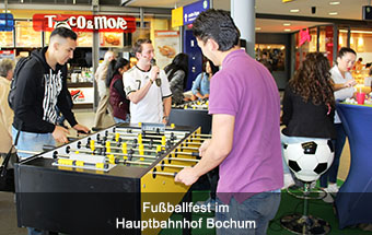 Fußballfest im Hauptbahnhof Bochum Fußballfest im Hauptbahnhof Bochum