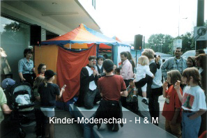 Kinder-Modenschau - H & M Kinder-Modenschau - H & M